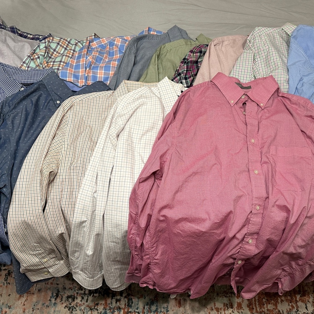 Lot of 20 Men’s button down dress shirts, mostly XL
